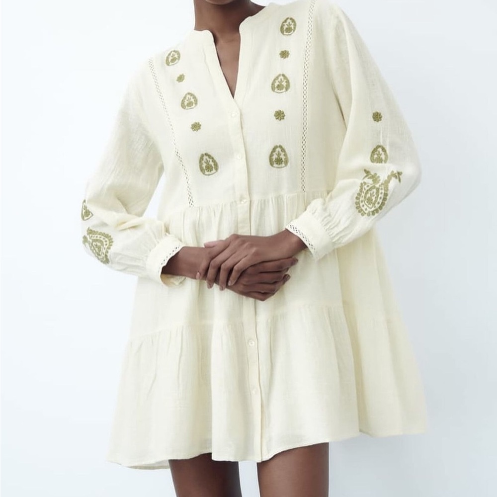 Zara NWT embroidered dress